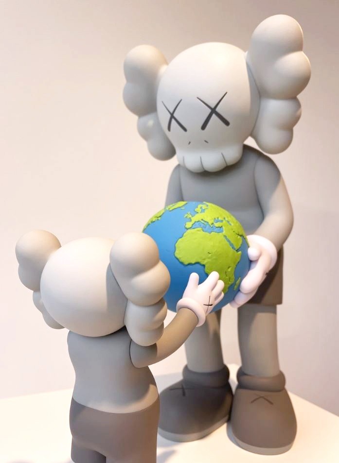 その他 KAWS THE PROMISE GREY KAWS THE PROMISE Vinyl Figure Grey - US