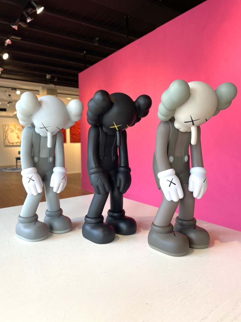 【M3】KAWS Small Lie Companion ブラウン Small Lie Companion - Brown | AbrahamArt