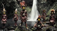 Jimmy Nelson - Huliwigmen, Ambua Falls, Tari Valley XV 66 (5/9)