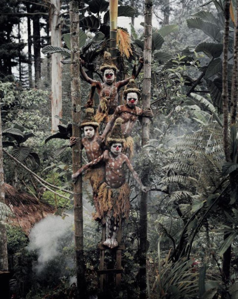 Jimmy Nelson - XV 61 - Gogine Boys - Goroka, Eastern Highland - Papua New Guinea, 2010