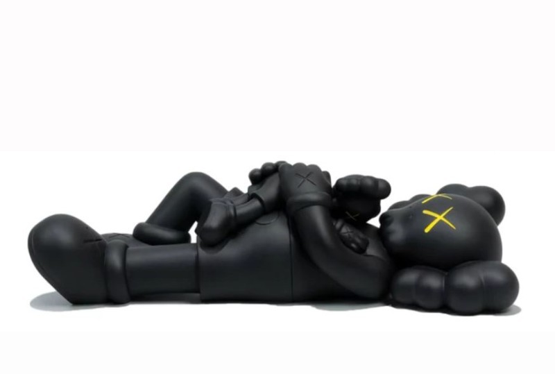 KAWS - Holiday Singapore Figure - Black