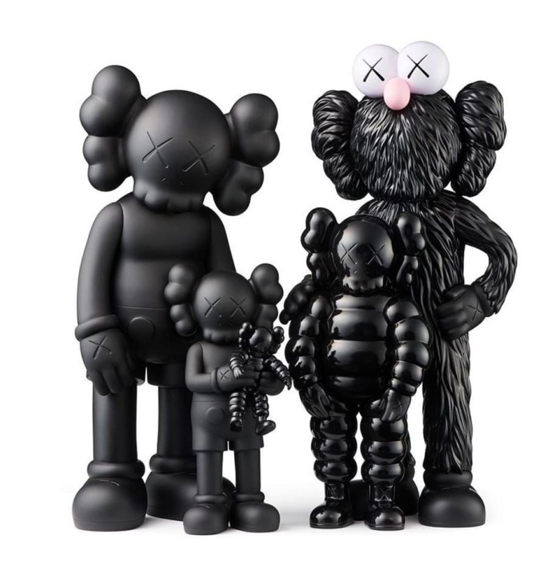 KAWS - Family Figures - Black